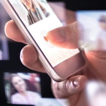 Care sunt avantajele unei aplicatii de dating online