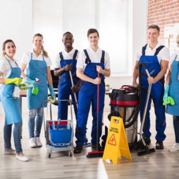 Servicii de curățenie după renovare – cum să redai strălucirea locuinței după lucrările de construcție sau renovare